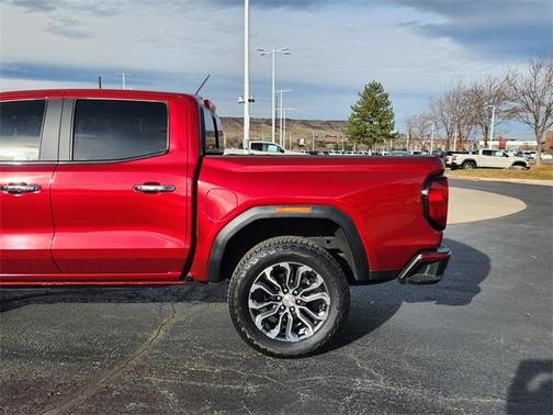 2023 GMC Canyon Denali