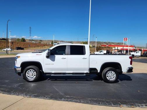 2023 Chevrolet Silverado 2500 LT