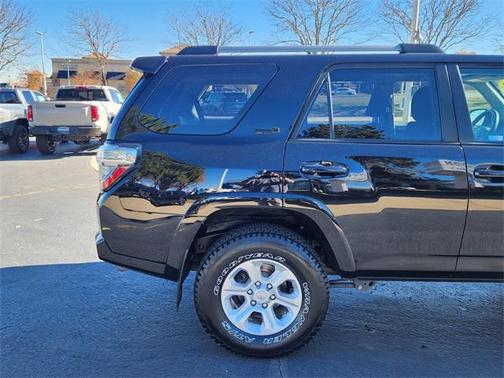 2020 Toyota 4Runner SR5