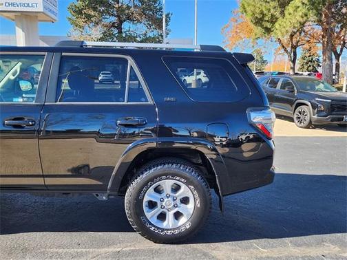 2020 Toyota 4Runner SR5