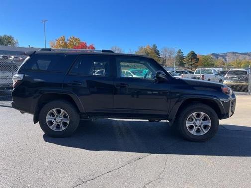 2020 Toyota 4Runner Sport