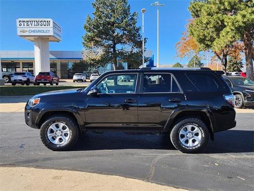 2020 Toyota 4Runner SR5