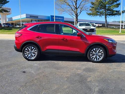 2021 Ford Escape Titanium Hybrid