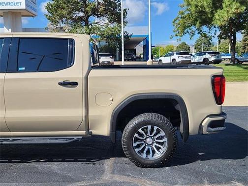 2023 GMC Sierra 1500 AT4