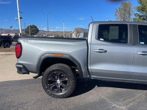 2024 GMC Canyon Elevation