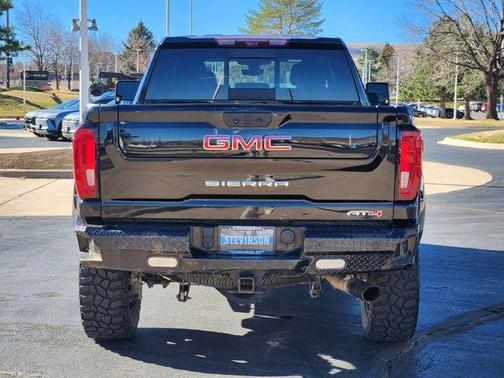 2022 GMC Sierra 2500 AT4