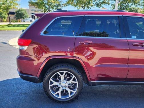 2018 Jeep Grand Cherokee Sterling Edition
