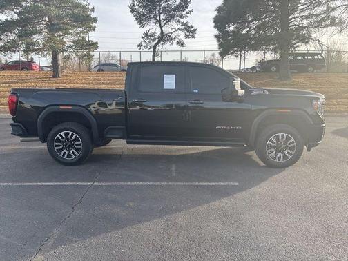 2023 GMC Sierra 2500 AT4