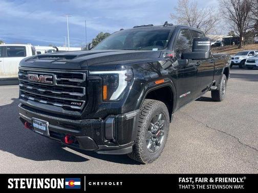 2024 GMC Sierra 2500 AT4