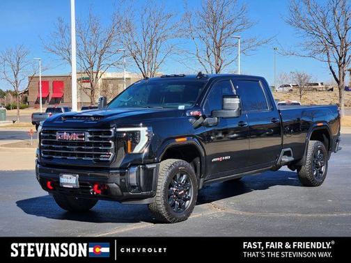 2024 GMC Sierra 2500 AT4