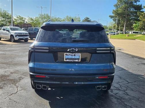 2025 Chevrolet Traverse RS