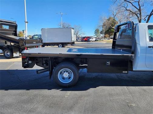 2026 Chevrolet Silverado 3500 WT