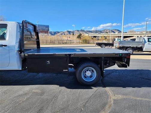 2026 Chevrolet Silverado 3500 WT