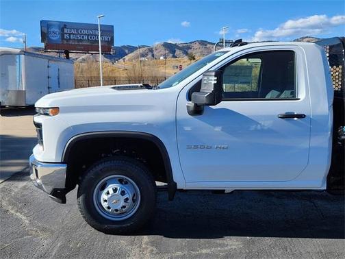 2026 Chevrolet Silverado 3500 WT