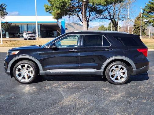Black 2020 Ford Explorer Platinum