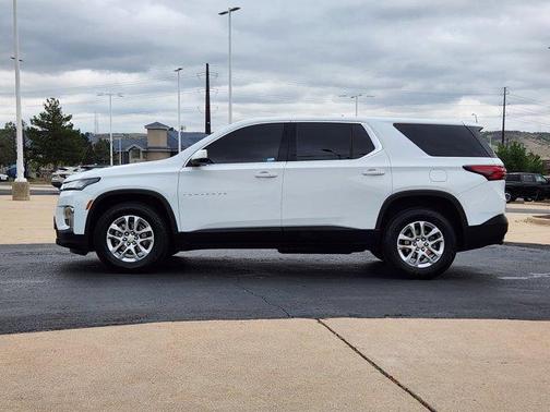 Summit White 2023 Chevrolet Traverse LS