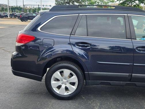 2012 Subaru Outback 2.5i Premium