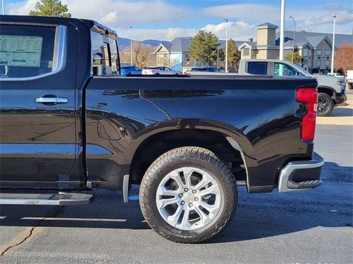 2025 Chevrolet Silverado 1500 LTZ