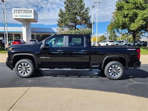 2026 Chevrolet Silverado 2500 Custom