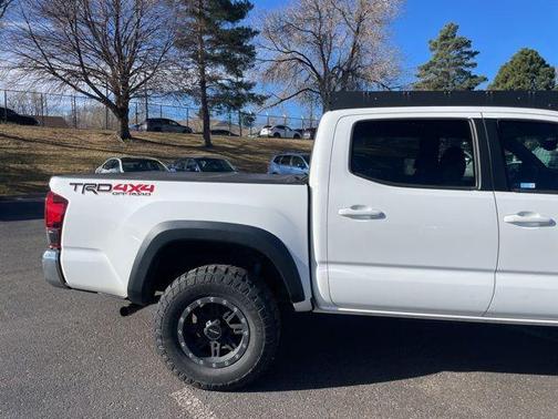 Super White 2018 Toyota Tacoma TRD Off Road
