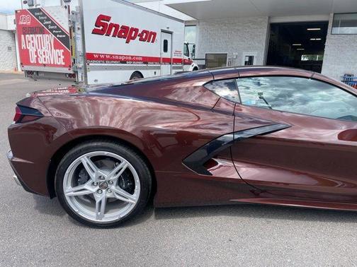 Metallic 2023 Chevrolet Corvette Stingray w/2LT