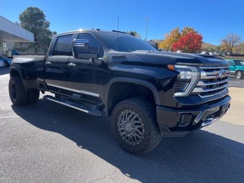 2024 Chevrolet Silverado 3500 High Country