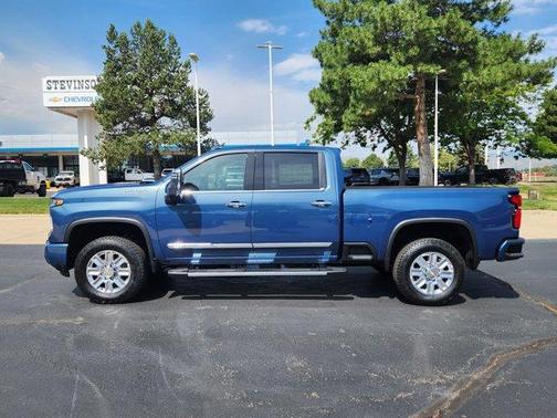 2025 Chevrolet Silverado 2500 High Country
