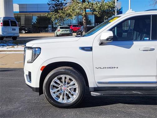 2021 GMC Yukon SLT