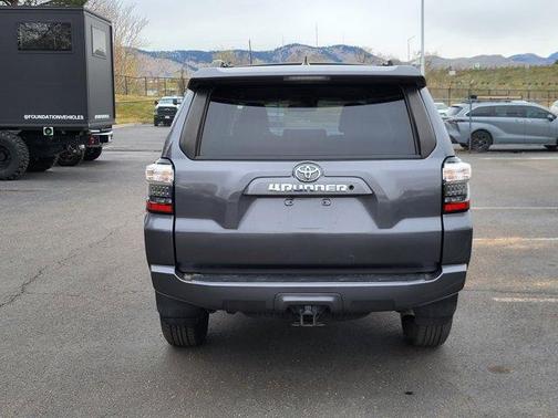 2020 Toyota 4Runner SR5