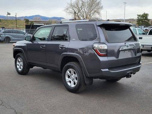 2020 Toyota 4Runner SR5