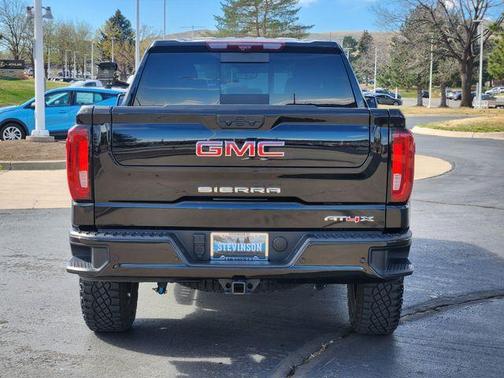 2024 GMC Sierra 1500 AT4X