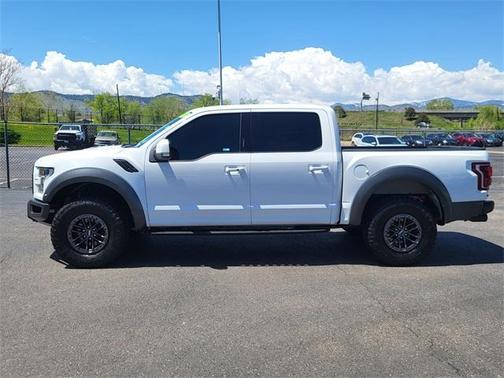 2020 Ford F-150 Raptor