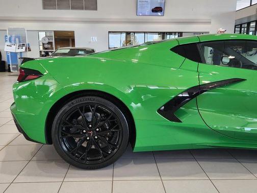 2026 Chevrolet Corvette Stingray w/1LT