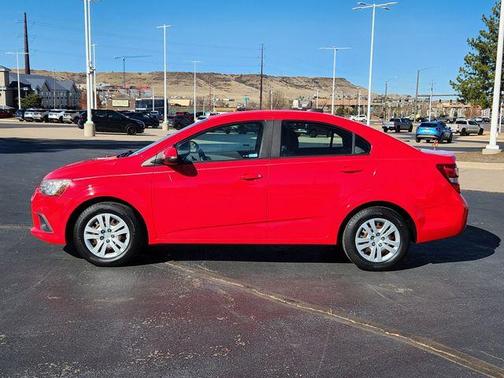 2017 Chevrolet Sonic LS