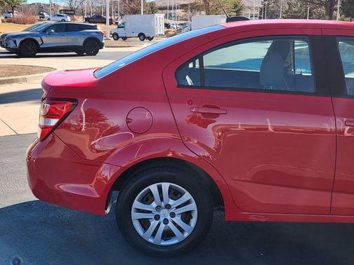 2017 Chevrolet Sonic LS