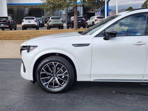 2025 Mazda CX-70 CX-70