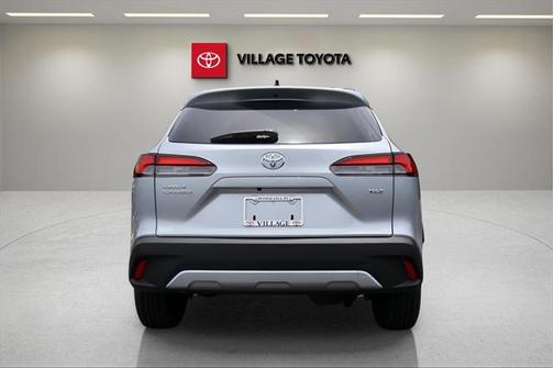 2025 Toyota Corolla Cross XLE