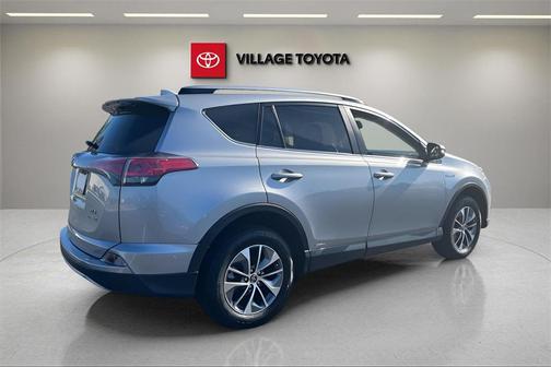 2018 Toyota RAV4 Hybrid XLE