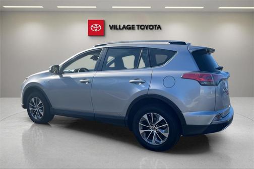 2018 Toyota RAV4 Hybrid XLE
