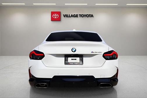 Alpine White 2024 BMW M240 i