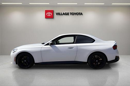 Alpine White 2024 BMW M240 i