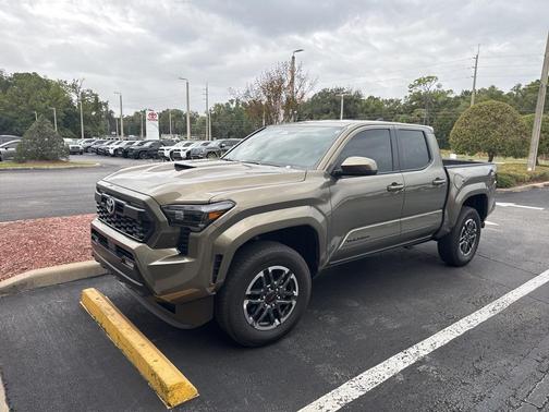 2025 Toyota Tacoma SR
