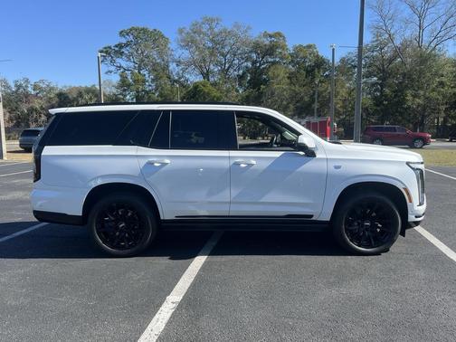 2025 Cadillac Escalade Sport Platinum