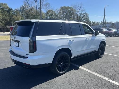 2025 Cadillac Escalade Sport Platinum