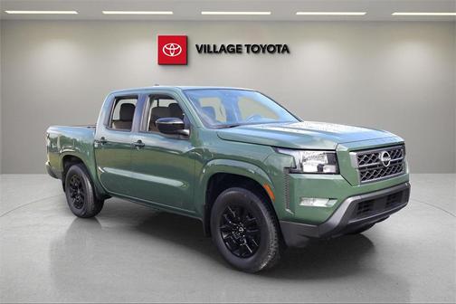 2023 Nissan Frontier SV
