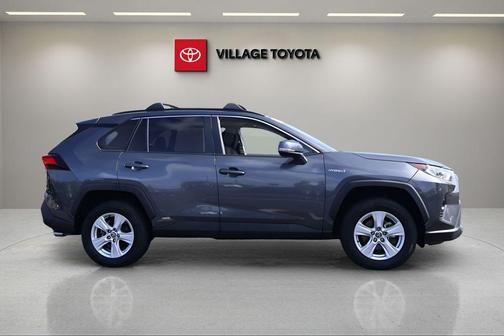 Magnetic Gray Metallic 2021 Toyota RAV4 Hybrid XLE