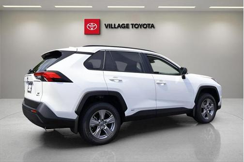 2025 Toyota RAV4 Hybrid LE