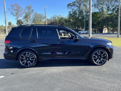 2019 BMW X7 xDrive50i