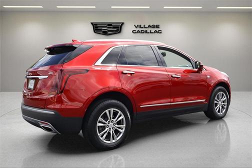 2022 Cadillac XT5 Premium Luxury