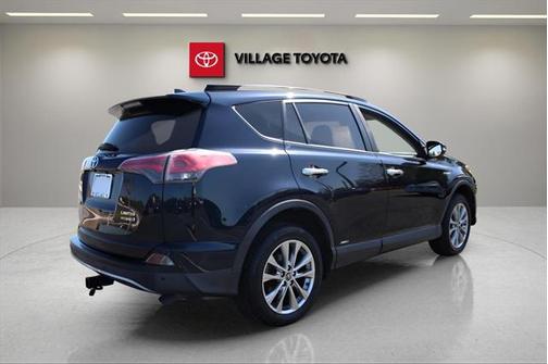 2018 Toyota RAV4 Hybrid SE
